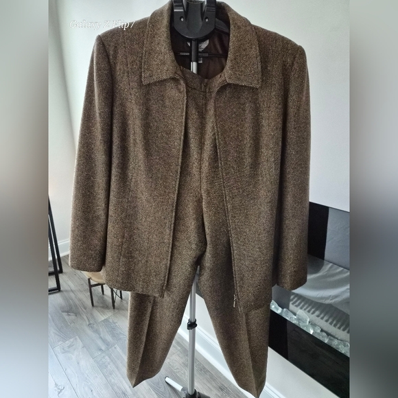 Talbots Jackets & Blazers - ​VTG Talbots Petite Italian Wool Silk Pantsuit | Brown Herringbone 2PC Set | 14P